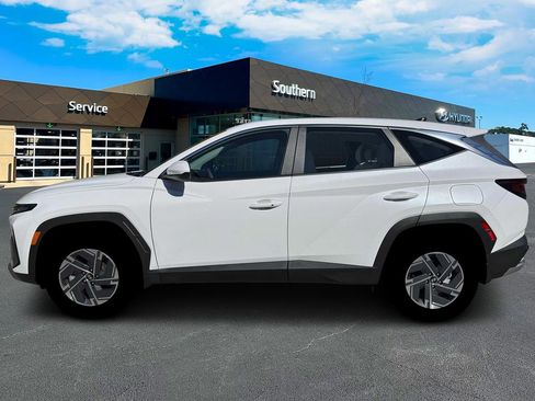 New 2026 Hyundai Tucson Blue SE AWD/4WD image 3