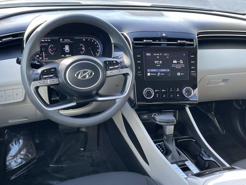 Certified 2023 Hyundai Tucson SEL w/ Cargo Package image 6
