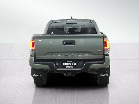 Used 2023 Toyota Tacoma TRD Sport AWD/4WD image 4