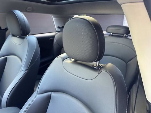 Certified 2024 MINI Cooper S image 15