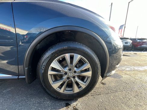 Used 2018 Nissan Murano S image 24