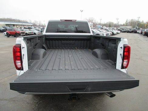 Certified 2025 GMC Sierra 3500 SLE w/ SLE Value Package image 7