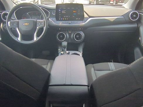 Used 2025 Chevrolet Blazer LT image 20