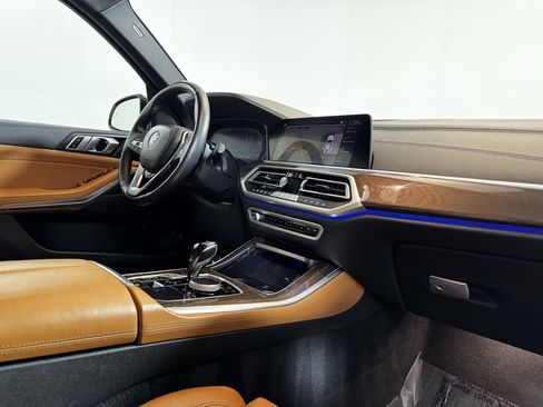 Used 2022 BMW X5 xDrive40i w/ Premium Package image 11