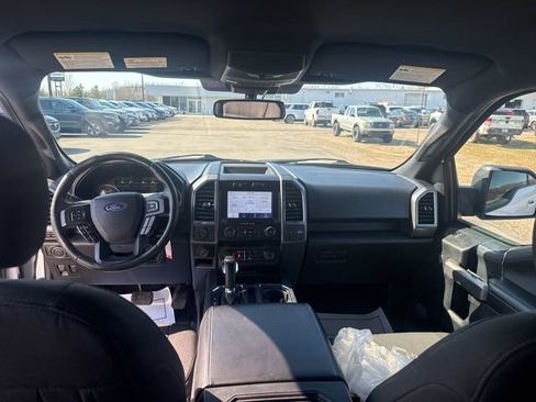 Used 2020 Ford F150 XLT w/ Equipment Group 302A Luxury AWD/4WD image 10