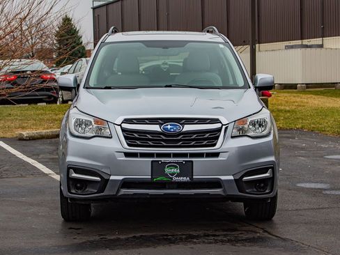 Used 2017 Subaru Forester 2.5i Premium w/ All-Weather Package image 2