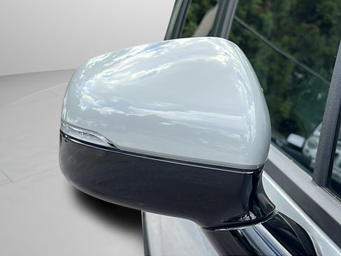 New 2026 Kia Carnival EX FWD image 26