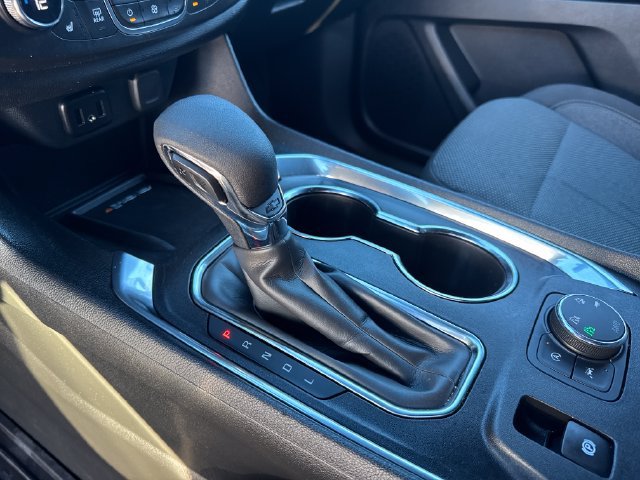 Used 2023 Chevrolet Traverse LT w/ Rear Camera Mirror Package AWD/4WD image 23