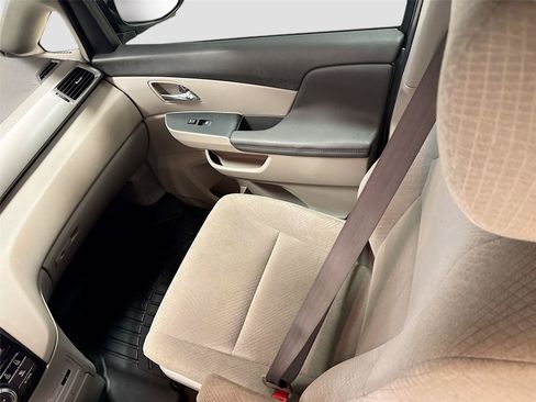 Used 2016 Honda Odyssey SE image 21