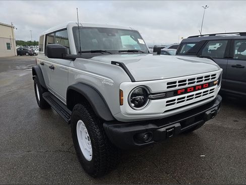 Used 2026 Ford Bronco Heritage Edition AWD/4WD image 5