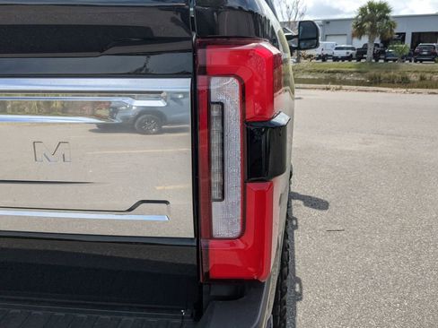 Certified 2024 Ford F250 Platinum w/ Tremor Off-Road Package image 13