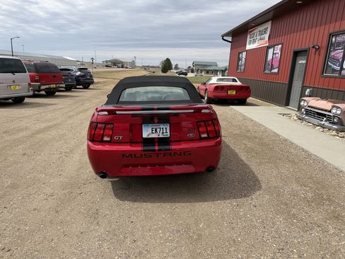 Used 2001 Ford Mustang GT image 7