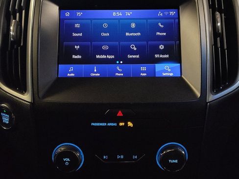 Used 2020 Ford Edge SE AWD/4WD image 25