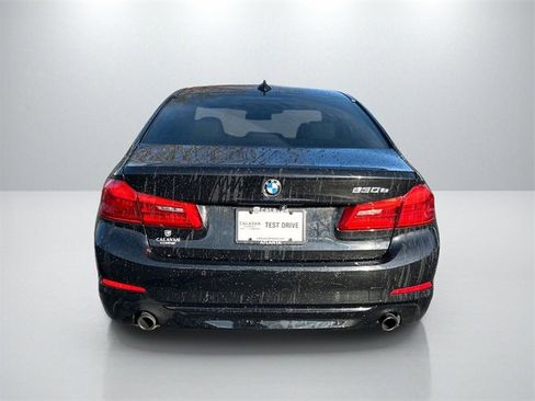 Used 2019 BMW 530e w/ Convenience Package image 6