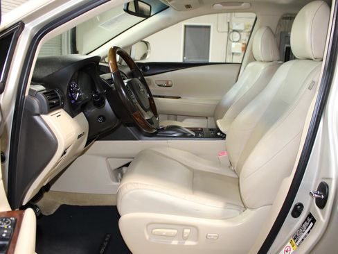 Used 2013 Lexus RX 450h FWD w/ Navigation Pkg image 8