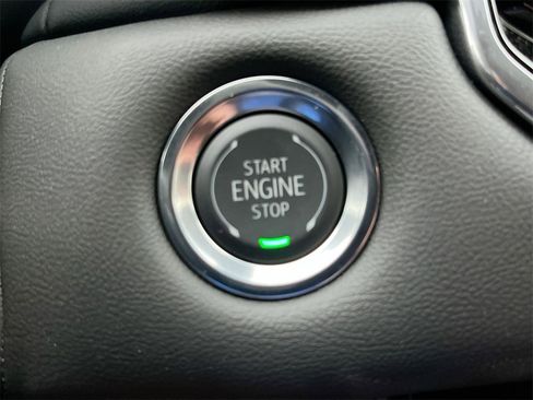 New 2026 GMC Canyon Elevation w/ Convenience Package image 26