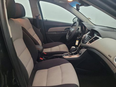 Used 2016 Chevrolet Cruze LS FWD image 21