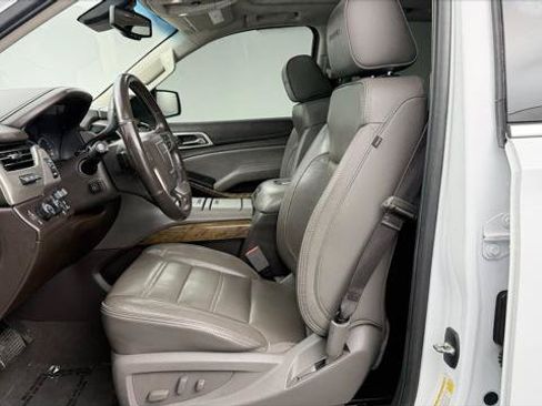 Used 2020 GMC Yukon Denali w/ Open Road Package AWD/4WD image 14