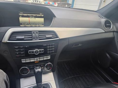 Used 2013 Mercedes-Benz C 250 Sedan w/ Multimedia Pkg image 12