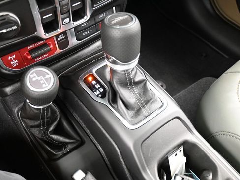 New 2026 Jeep Gladiator Mojave image 23