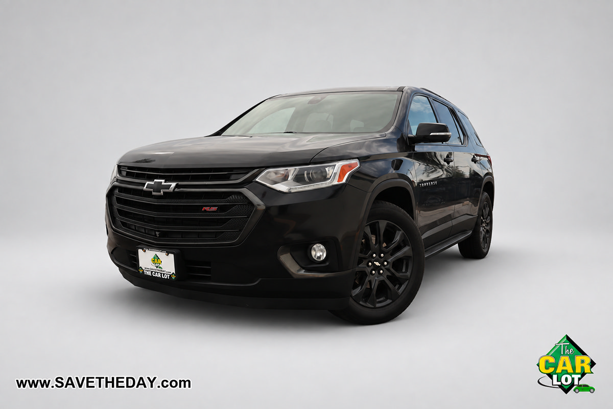 Used 2020 Chevrolet Traverse RS FWD image 1