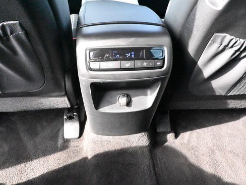 Used 2025 Hyundai Palisade SEL FWD image 26