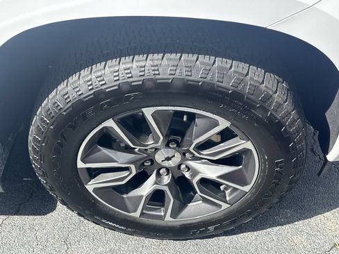 Used 2024 Chevrolet Silverado 1500 RST w/ All Star Edition Plus AWD/4WD image 12