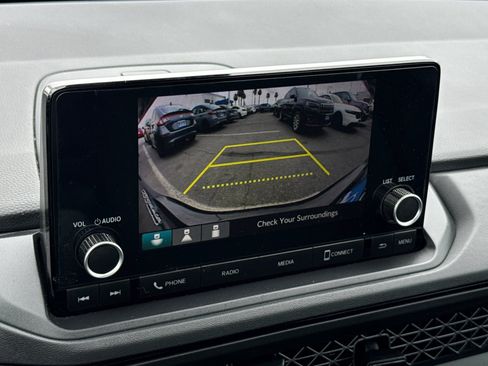 Used 2023 Honda Accord LX image 19