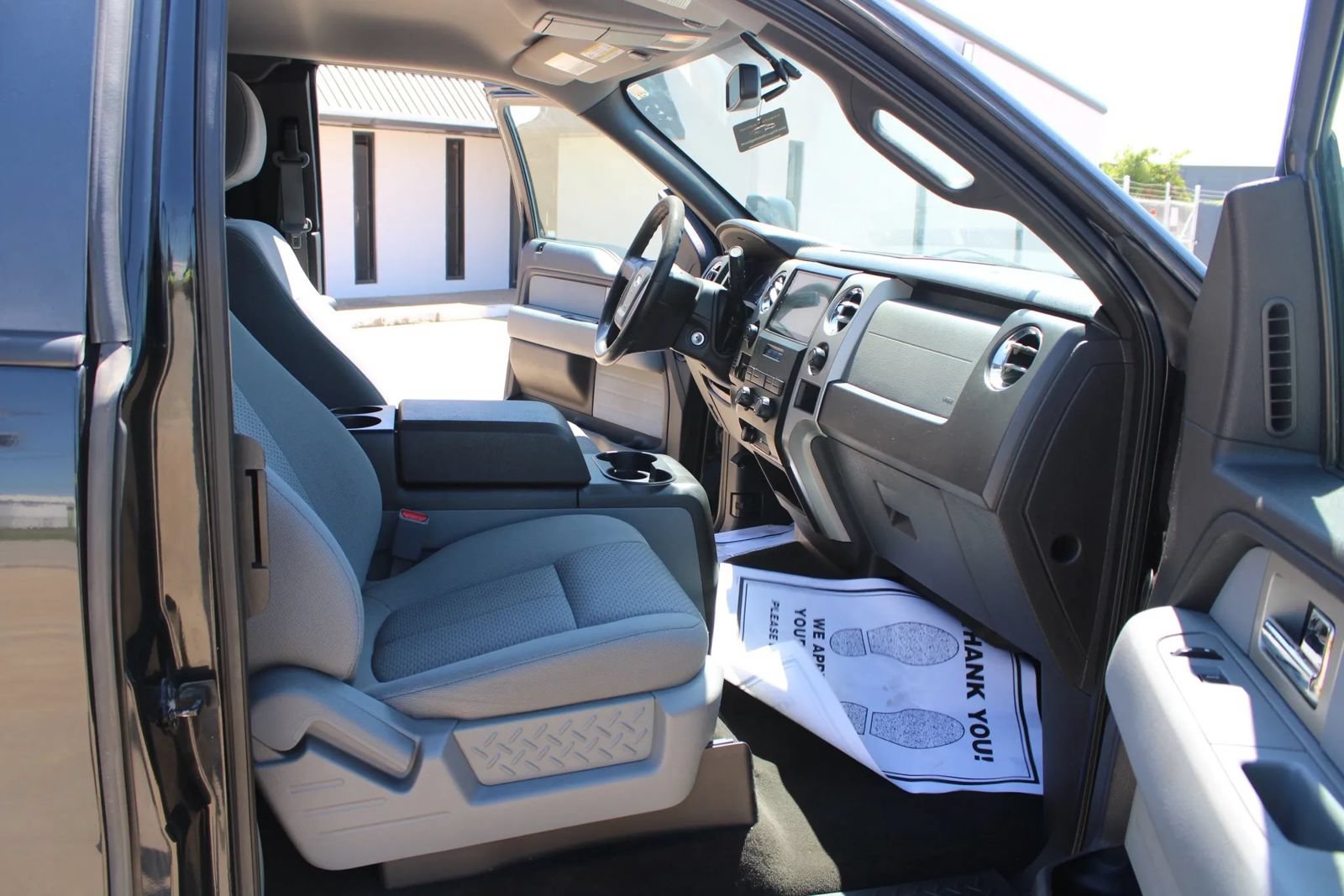 Used 2011 Ford F150 XLT AWD/4WD image 11