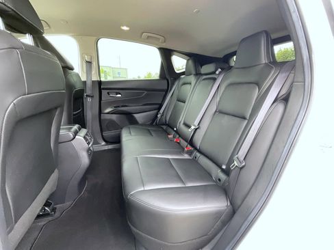 Certified 2025 Nissan Murano SV AWD/4WD image 19