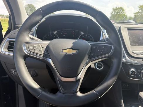 Used 2024 Chevrolet Equinox LT FWD image 24