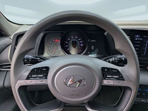 Used 2021 Hyundai Elantra SEL FWD image 27