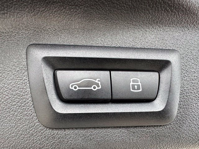 Used 2024 BMW X7 xDrive40i AWD/4WD image 39