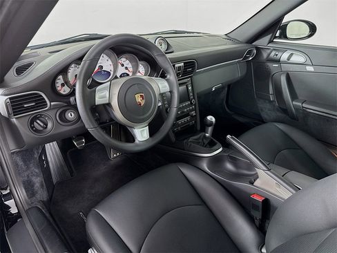 Used 2009 Porsche 911 Turbo image 4