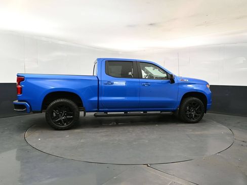 Used 2025 Chevrolet Silverado 1500 RST w/ Z71 Off-Road Package AWD/4WD image 6