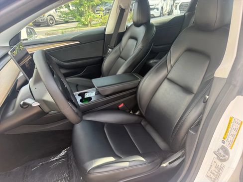 Used 2022 Tesla Model 3 Long Range AWD/4WD image 10