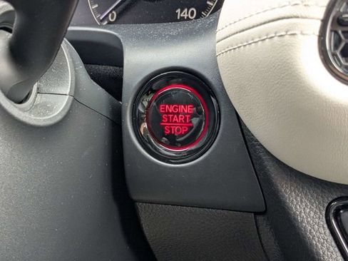 Used 2024 Honda HR-V LX image 28