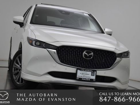 New 2025 MAZDA CX-5 Signature image 3