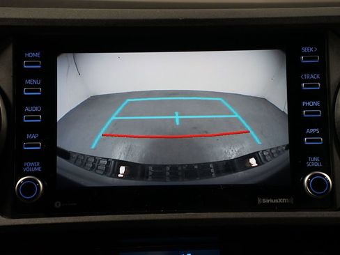 Used 2021 Toyota Tacoma TRD Sport image 19