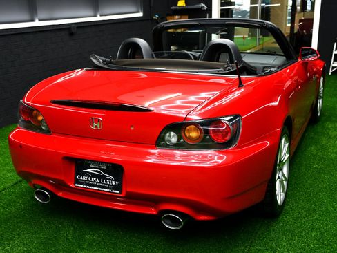 Used 2005 Honda S2000 image 5