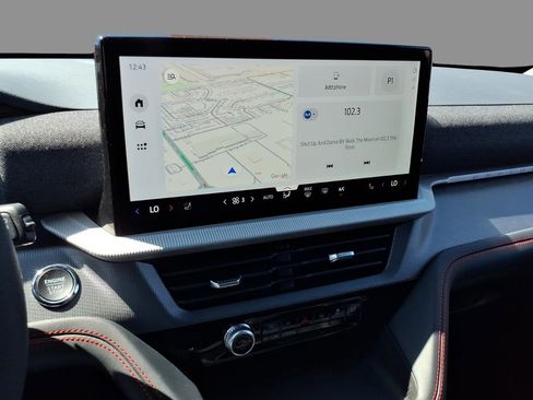 New 2026 Ford Explorer ST-Line image 26