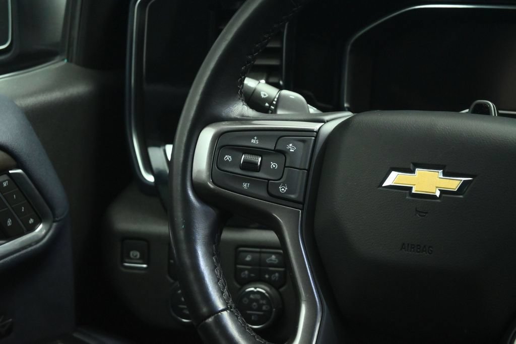Used 2025 Chevrolet Silverado 1500 High Country w/ Technology Package AWD/4WD image 42