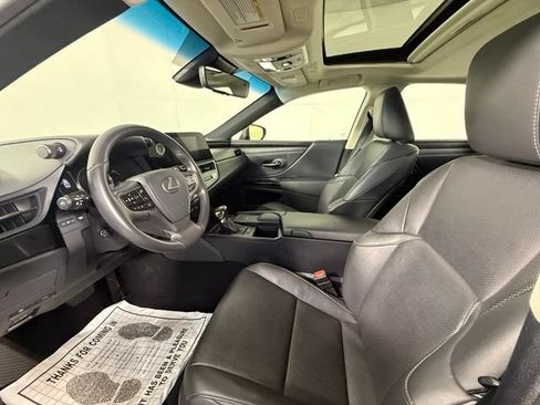 Used 2022 Lexus ES 350 w/ Premium Package FWD image 16
