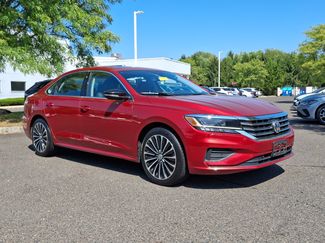 Certified 2022 Volkswagen Passat 2.0T FWD video 1