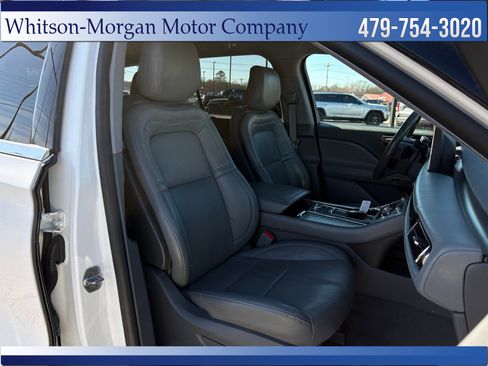 Used 2020 Lincoln Aviator Reserve image 35