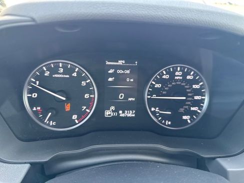 Used 2025 Subaru Crosstrek 2.0i Premium image 23