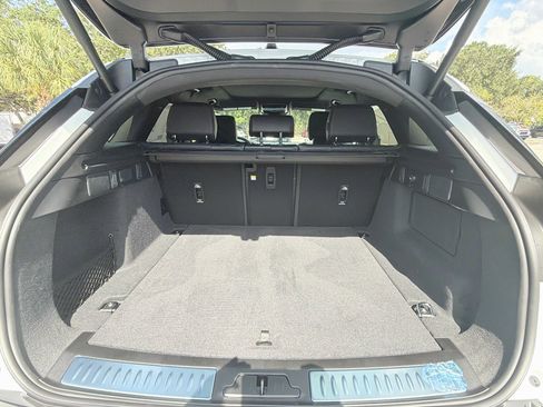 New 2026 Land Rover Range Rover Velar Belgravia AWD/4WD image 12