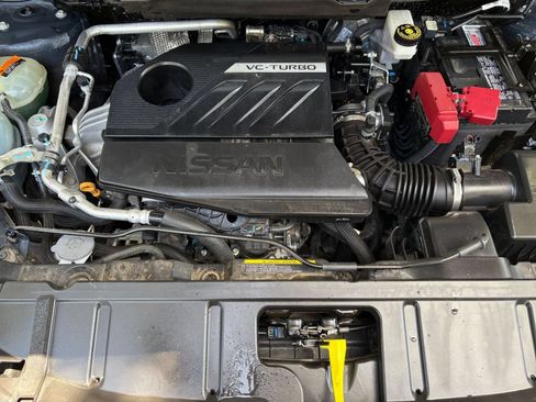 Used 2025 Nissan Rogue SV AWD/4WD image 33