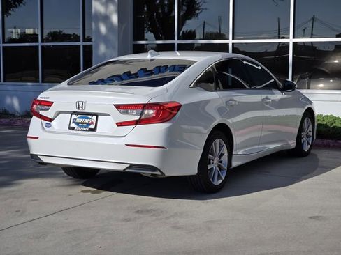 Used 2021 Honda Accord LX image 7