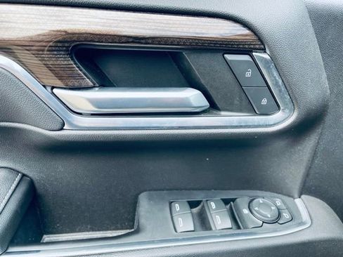 Used 2022 Chevrolet Silverado 1500 RST image 14